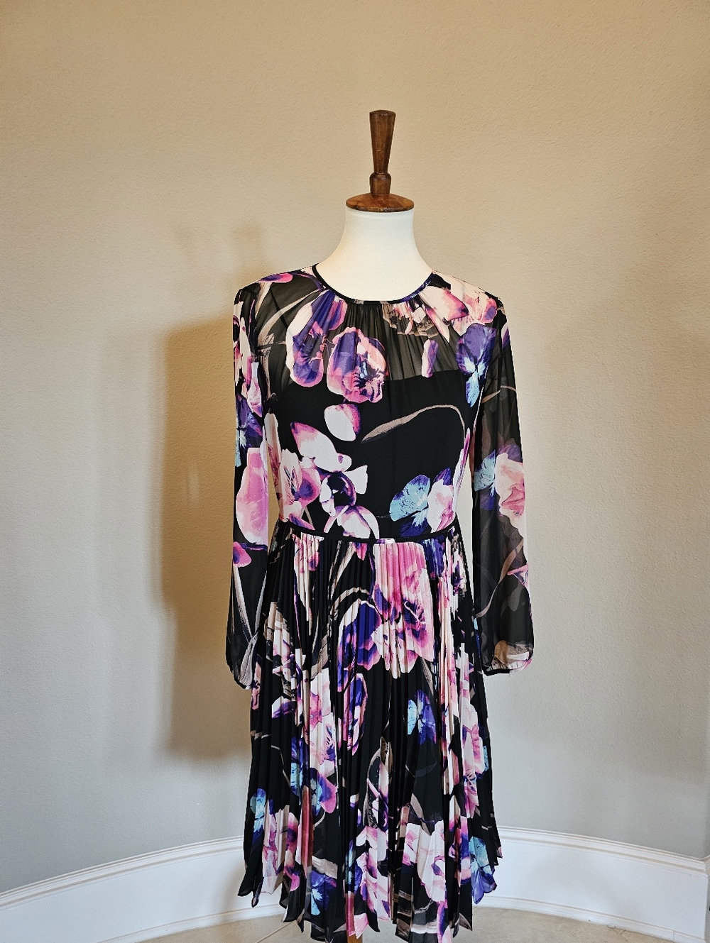 Eliza J Black Floral Pleated Long-Sleeve Dress - Pink & Purple Accents